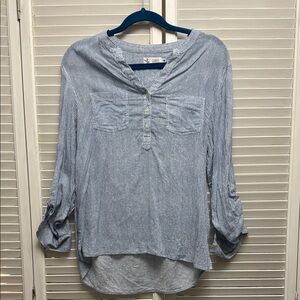 Carve Designs Gray 3/4 Sleeve Blouse with Mandarin Collar